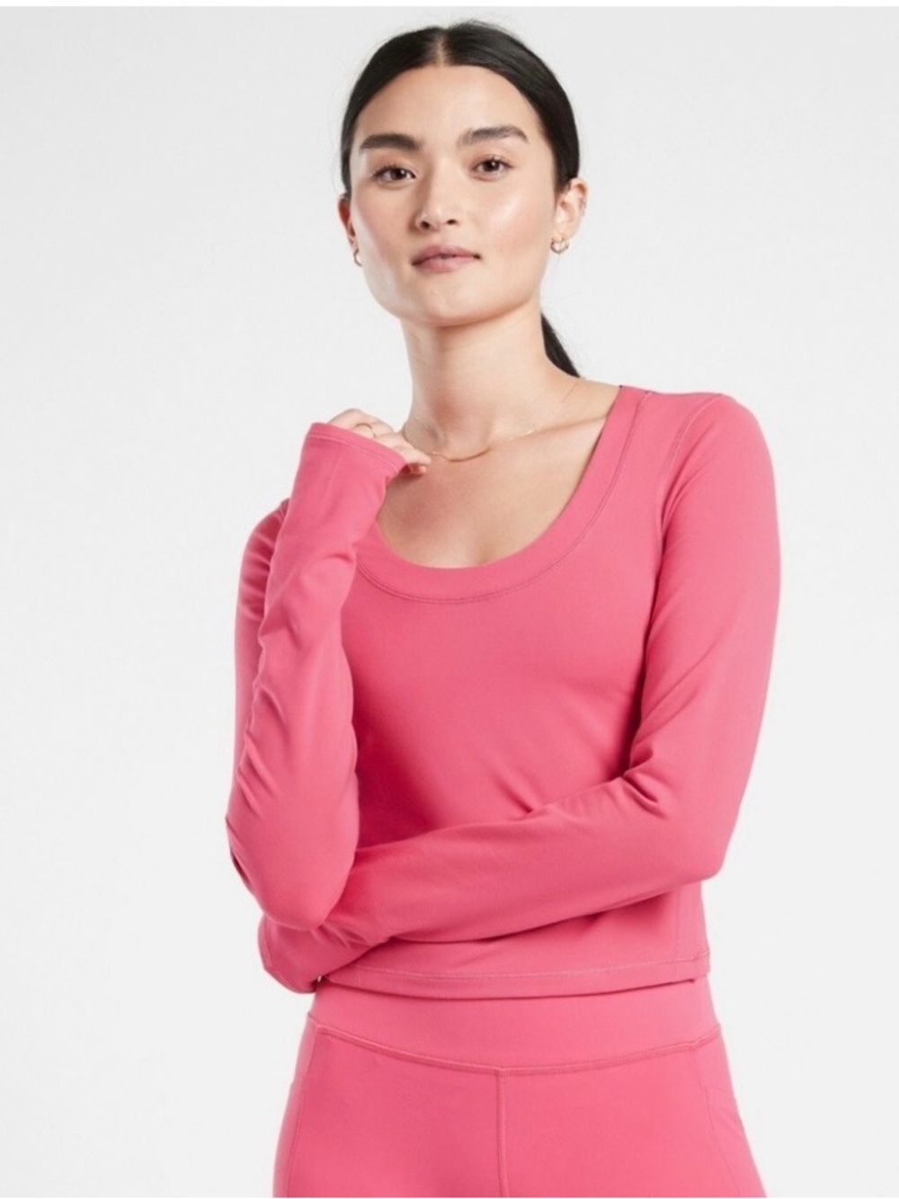 Athleta shanti crop top in dragonfruit